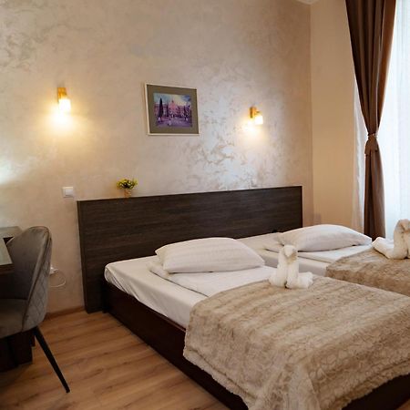 Hotel Rubin*** 게오르게니 외부 사진