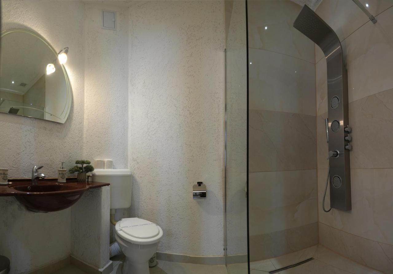 Hotel Rubin*** 게오르게니 외부 사진