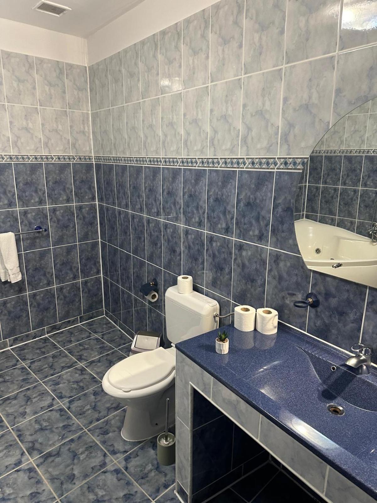 Hotel Rubin*** 게오르게니 외부 사진